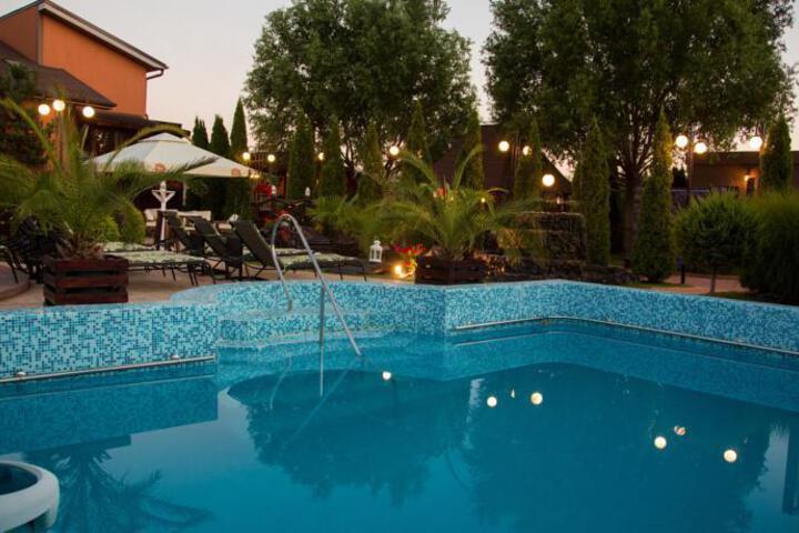 PENSIUNEA RIXOS