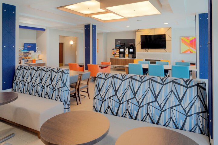 Breakfast/Coffee Service 74 of 86