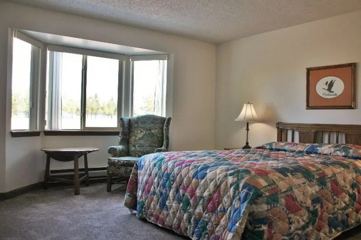 Room 3 of 11