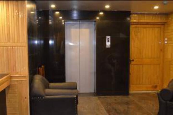Hotel Interior 6 of 18