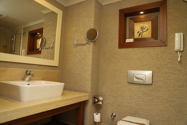 Room 9 of 57