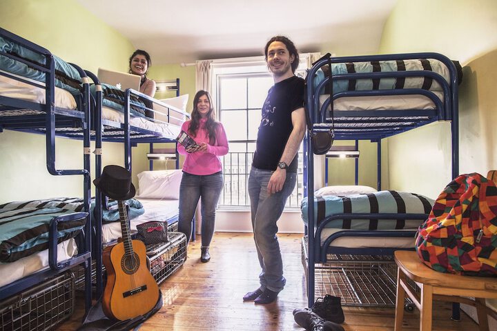 Room 6 of 37