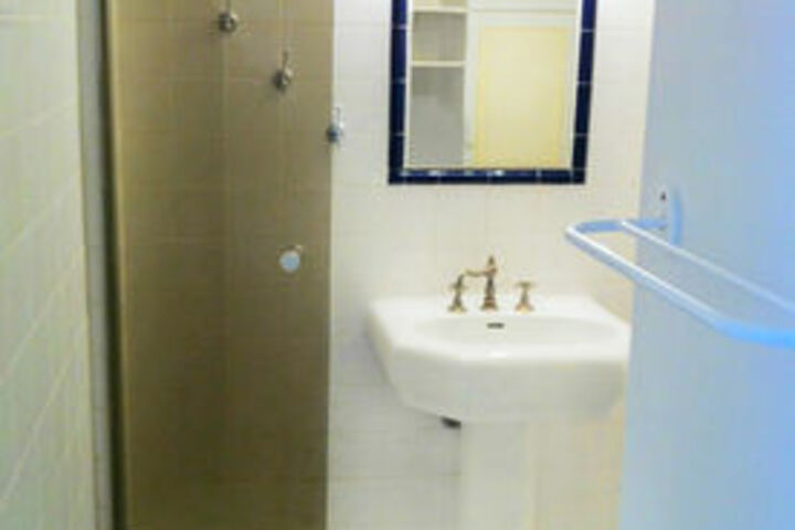 Room 16 of 234
