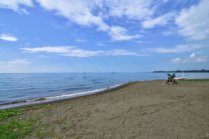 Beach 46 of 50