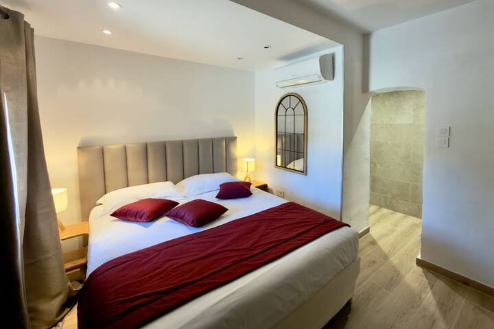 Room 36 of 113