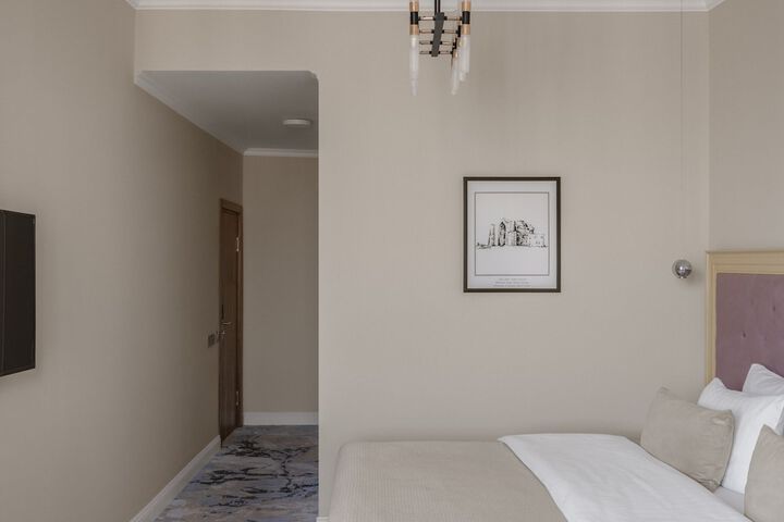 Room 58 of 155