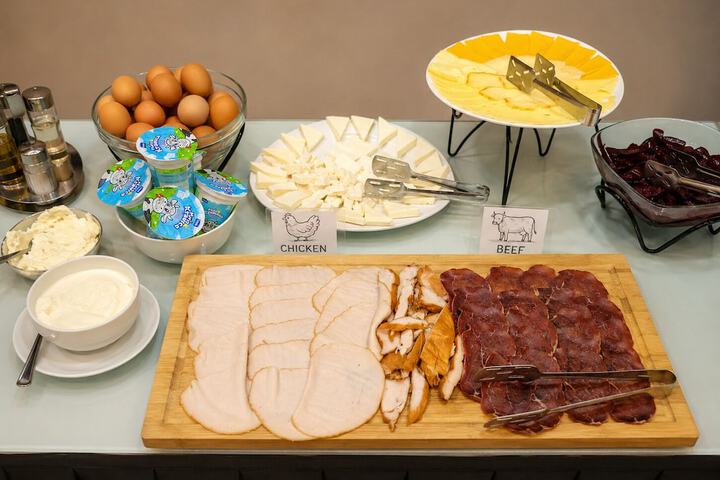 Breakfast buffet