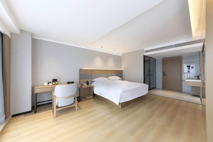 Room 6 of 41