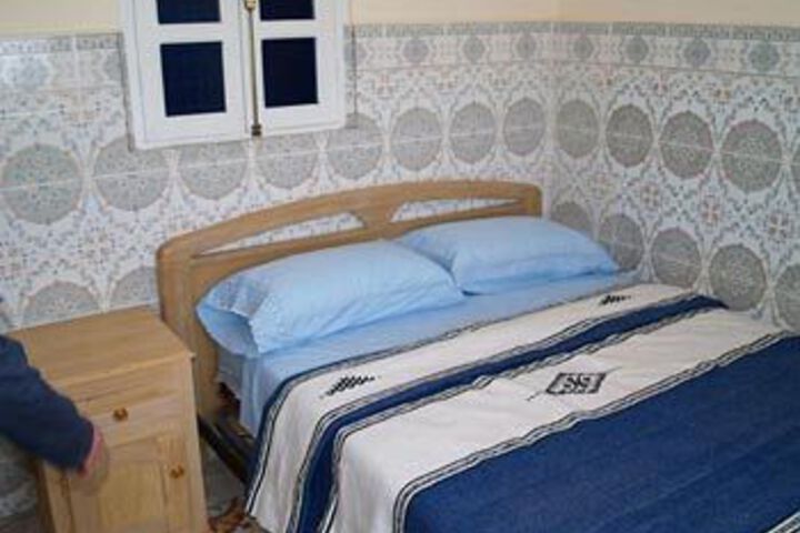 Room 2 of 4