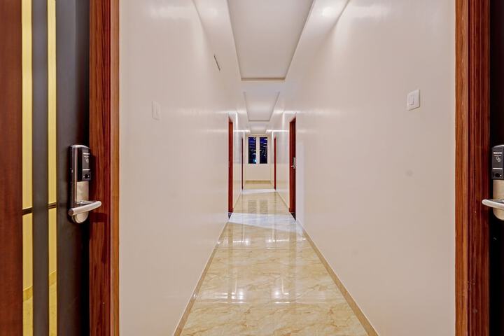 Hotel Interior 4 of 25