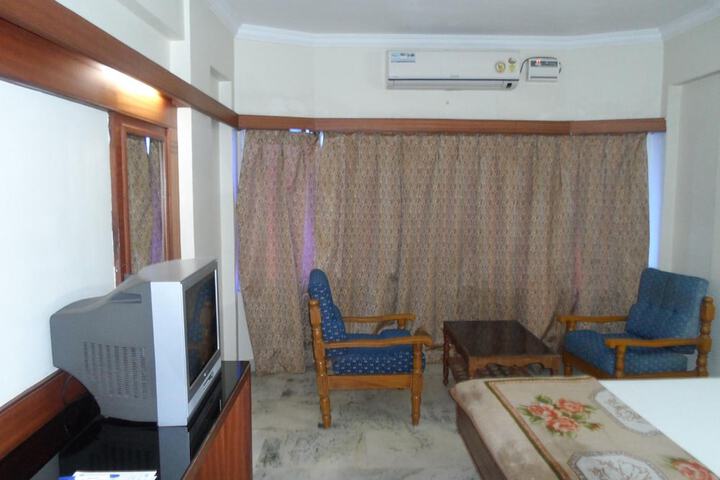 Room 15 of 66