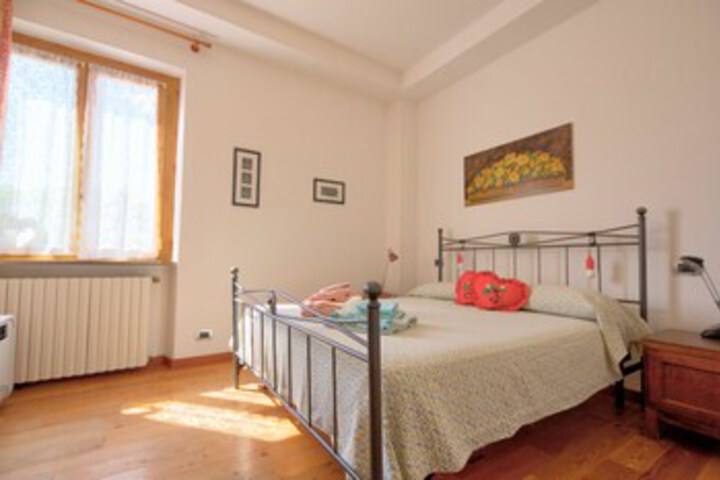 Room 28 of 51