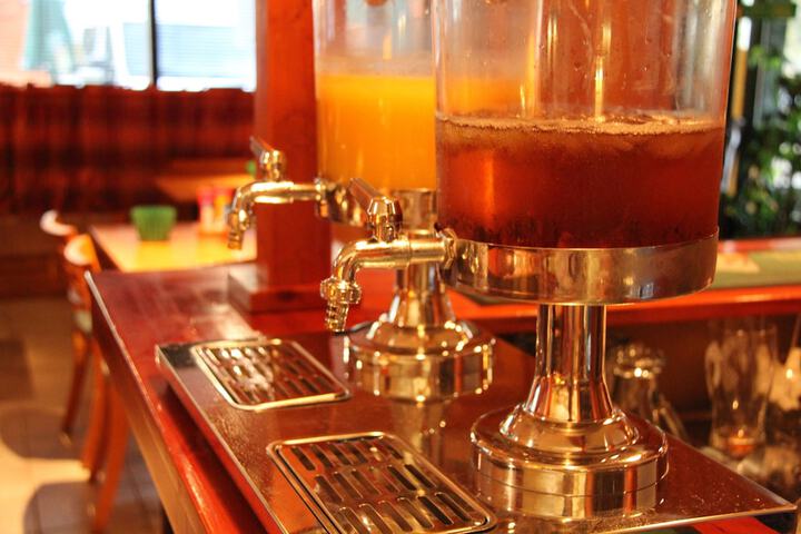 Breakfast/Coffee Service 19 of 41