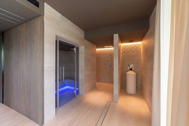 Spa 54 of 69
