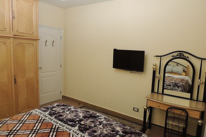 Room 20 of 34