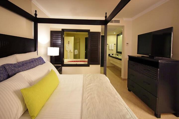 Room 7 of 45