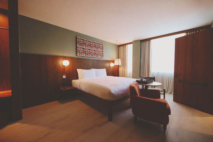 Room 20 of 63