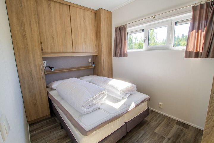 Room 5 of 108