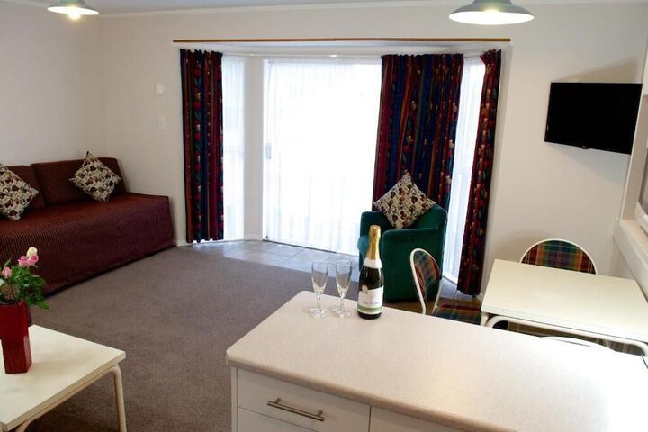 Room 19 of 36