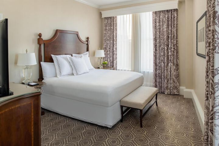 Room 54 of 266