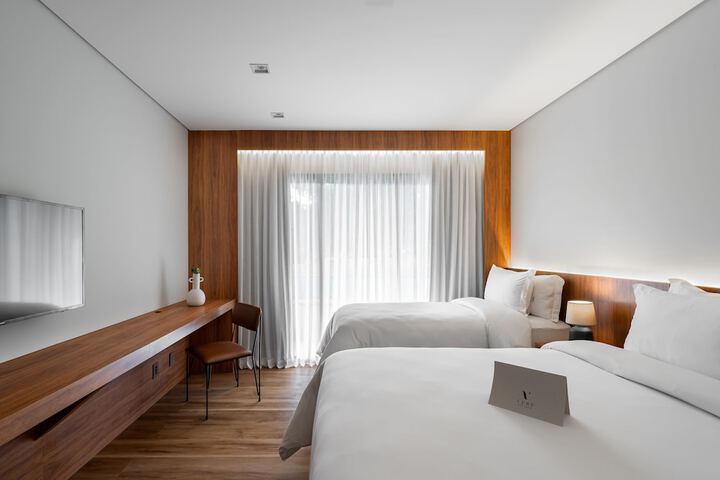 Room 7 of 26