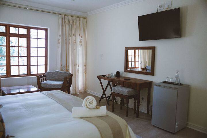 Room 7 of 71