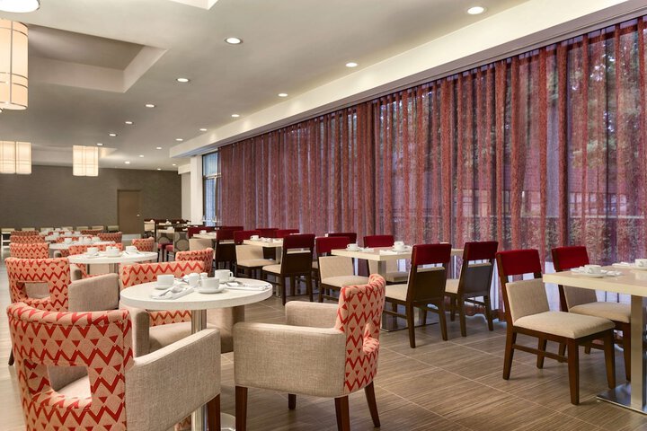 Dining Photos