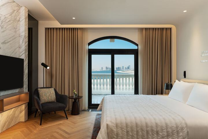 Room 35 of 188