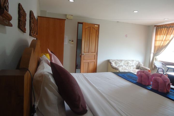 Room 22 of 49