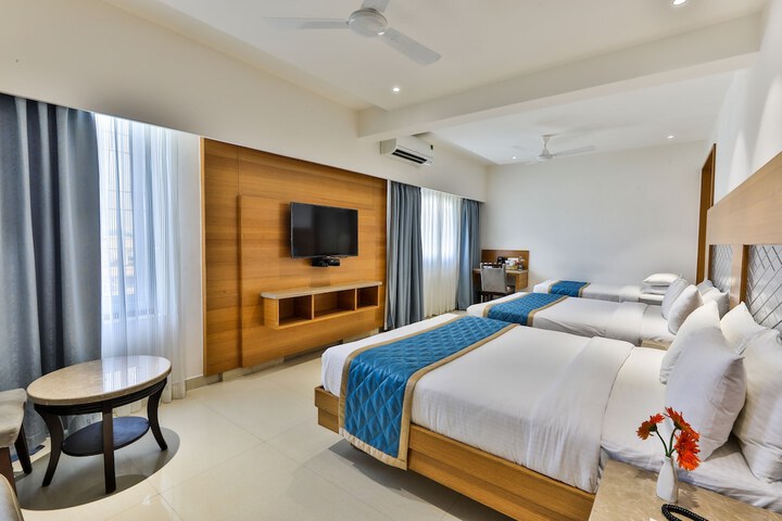 Room 13 of 61