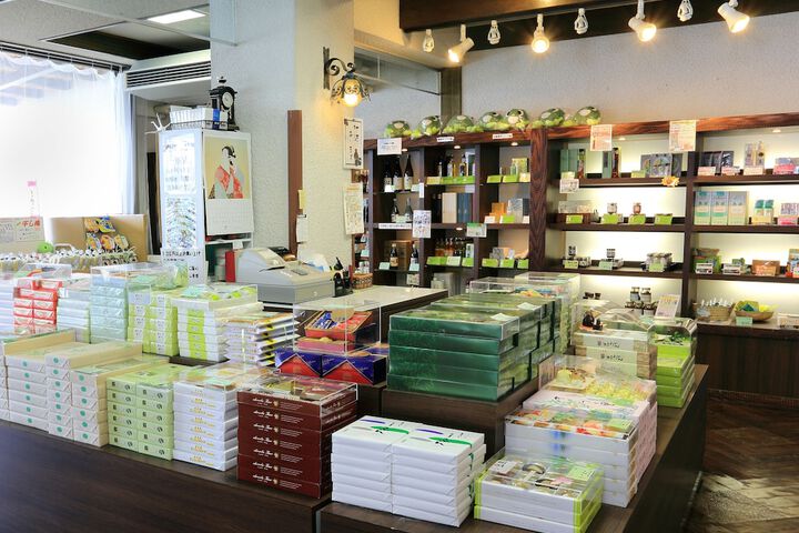 Gift shop