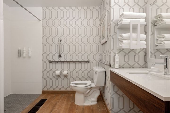 Bathroom shower