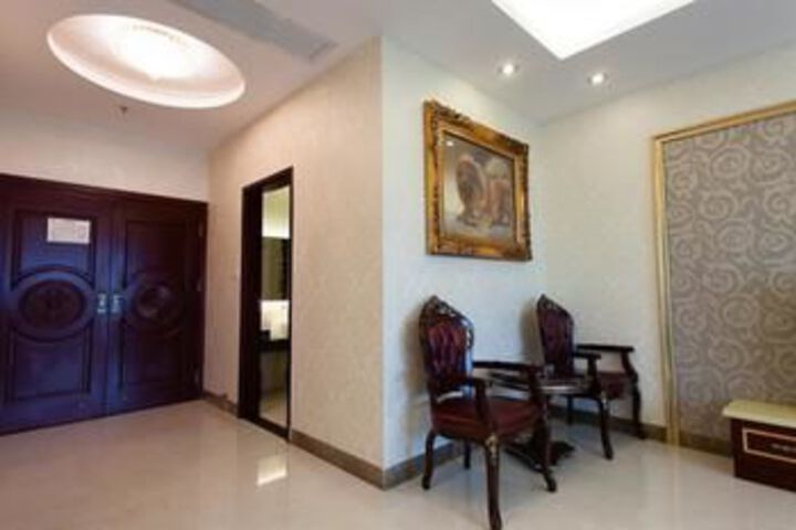 Room 57 of 68