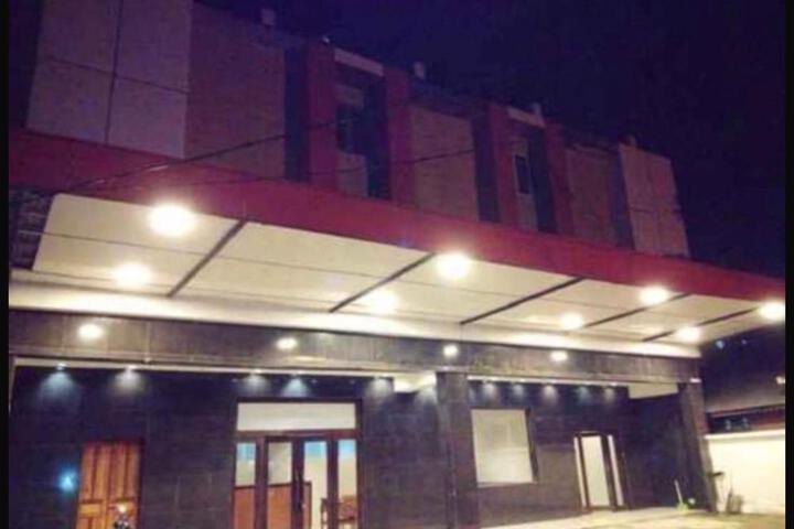 HOTEL NARITA KETAPANG