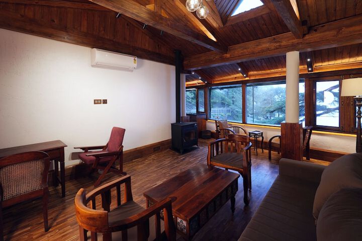 Aasmaani Cottage in Mussoorie