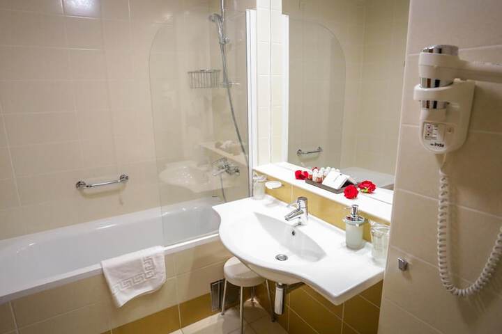 Bath Interior