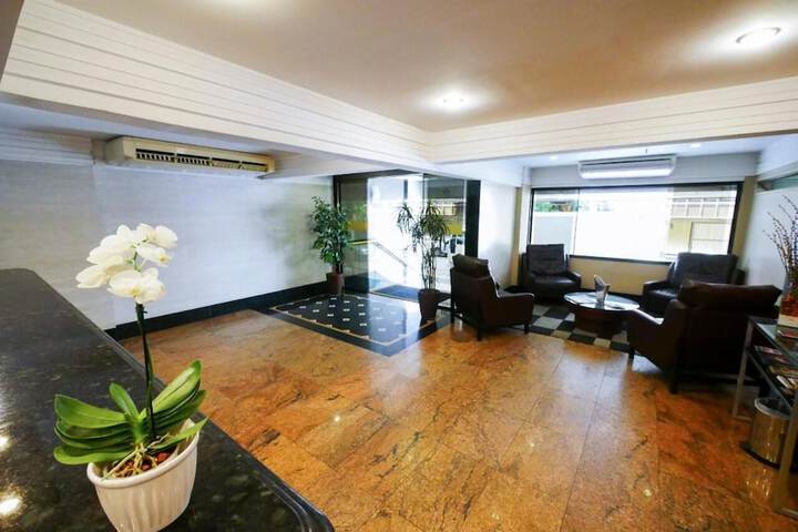 Hotel Lobby