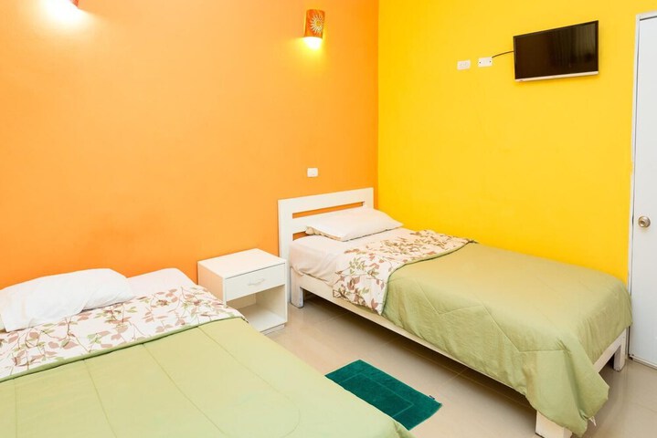 Room 6 of 37