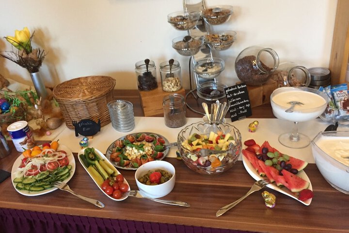 Dining 105 of 127