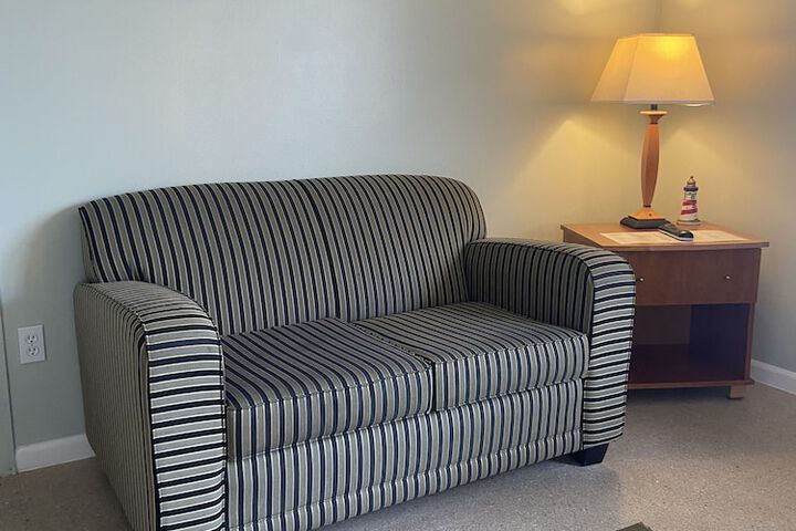 Room 19 of 55