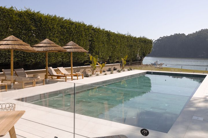 Pool 47 of 60