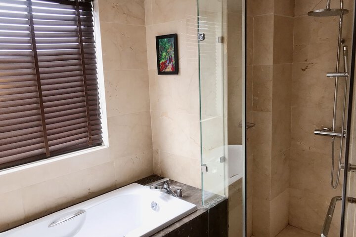 Room 41 of 65