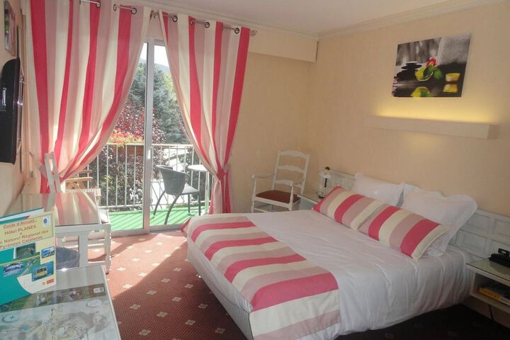 Room 7 of 55