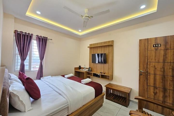 Room 25 of 58