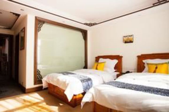 Room 3 of 23
