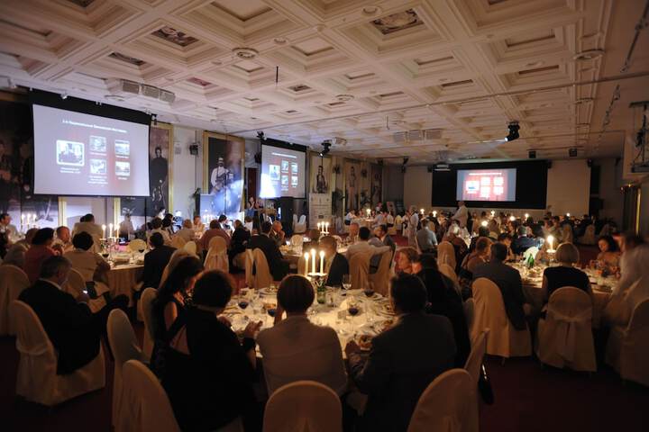 Ballroom/Hall 78 of 94