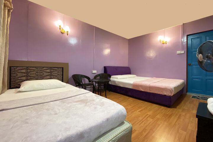 Room 14 of 29