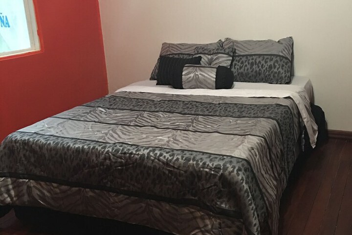 Room 2 of 71