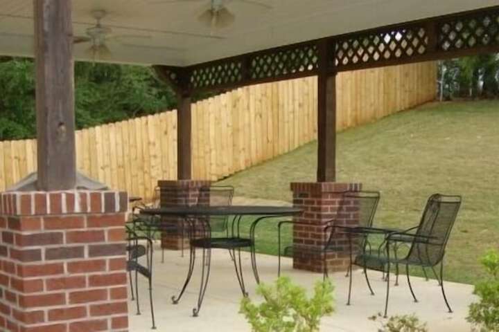Property Grounds 26 of 29