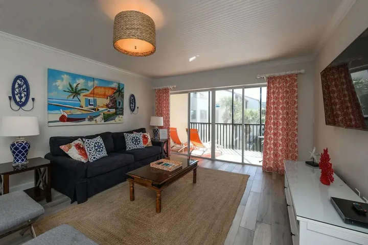 Room 4 of 20